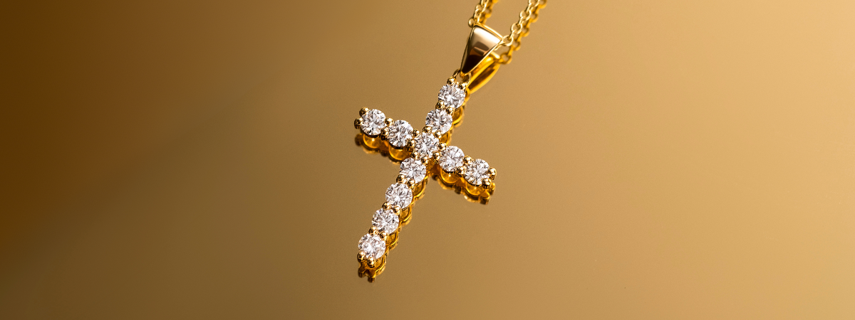 Diamond Cross Necklace | Affinity Diamonds 