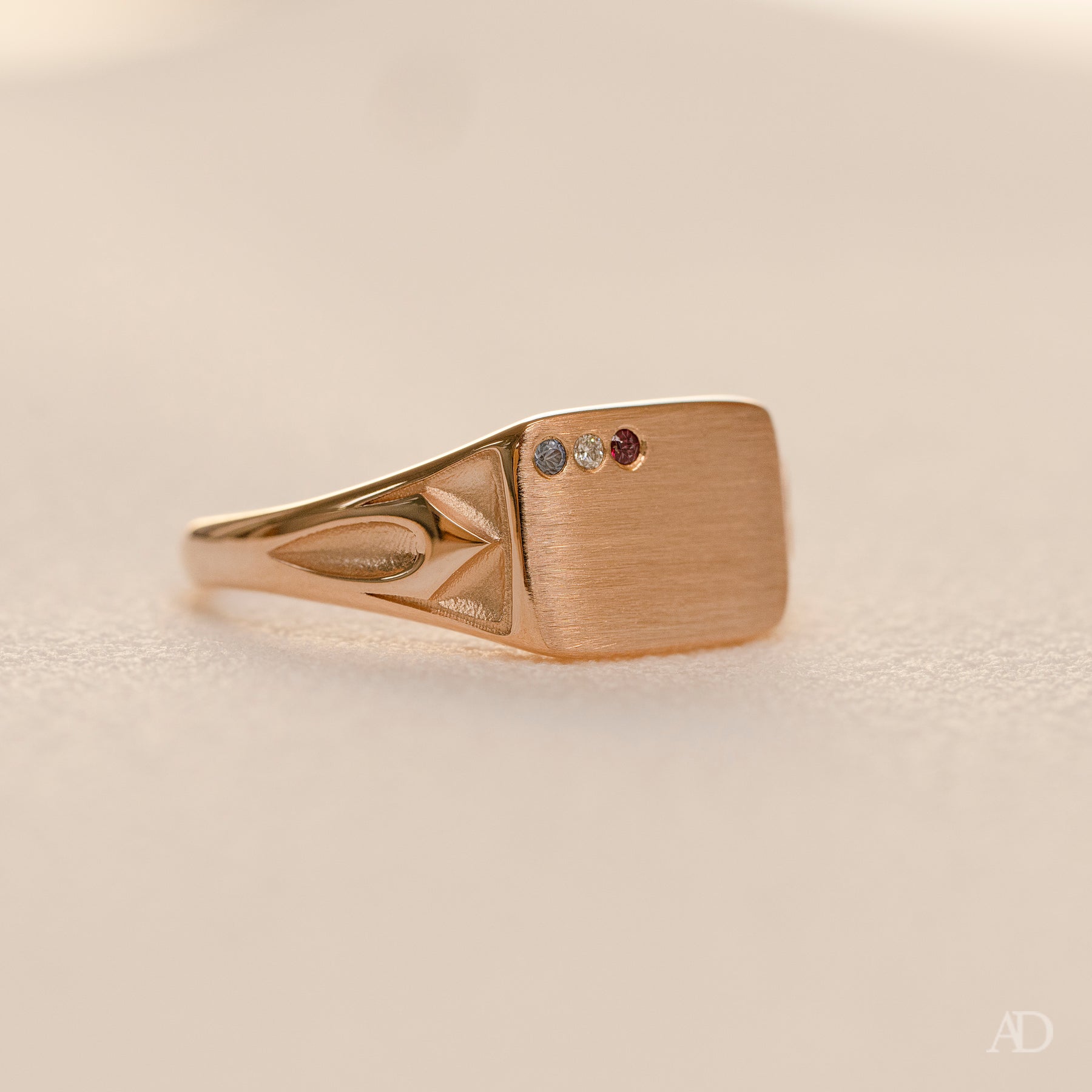 Custom Signet Ring Sydney & Brisbane | Affinity Diamonds 