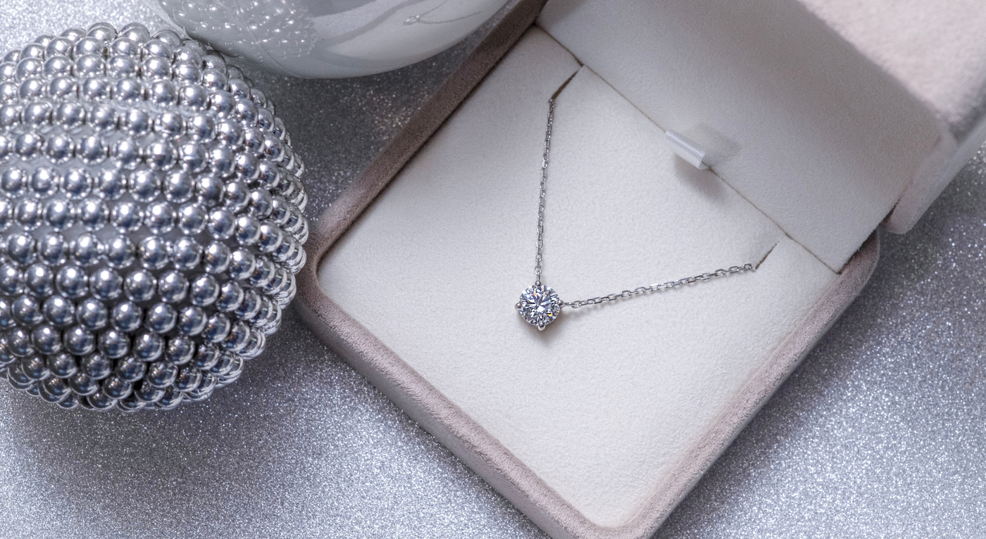 Fine Diamond Pendant Christmas Jewellery Gift | Affinity Diamonds