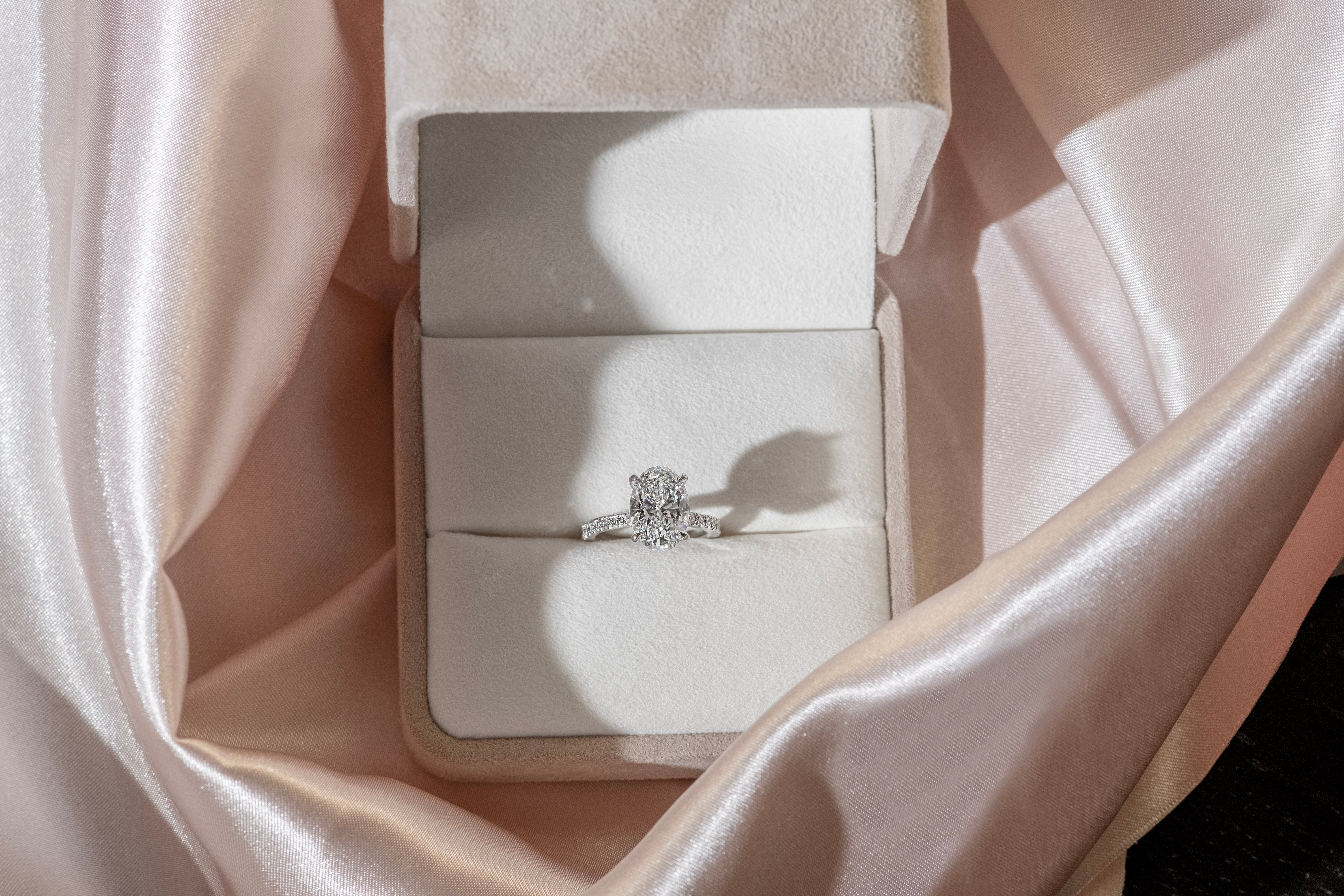 White Gold Oval Engagement Ring | Affinity Diamonds