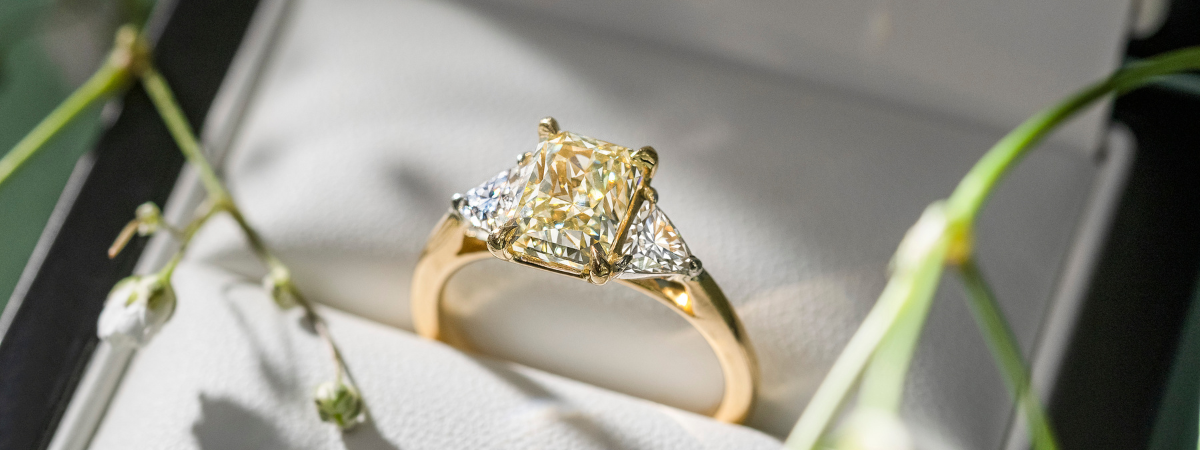 Yellow Coloured Diamond Engagement Ring_Affinity Diamonds